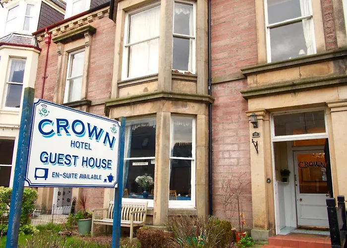 Crown Guesthouse